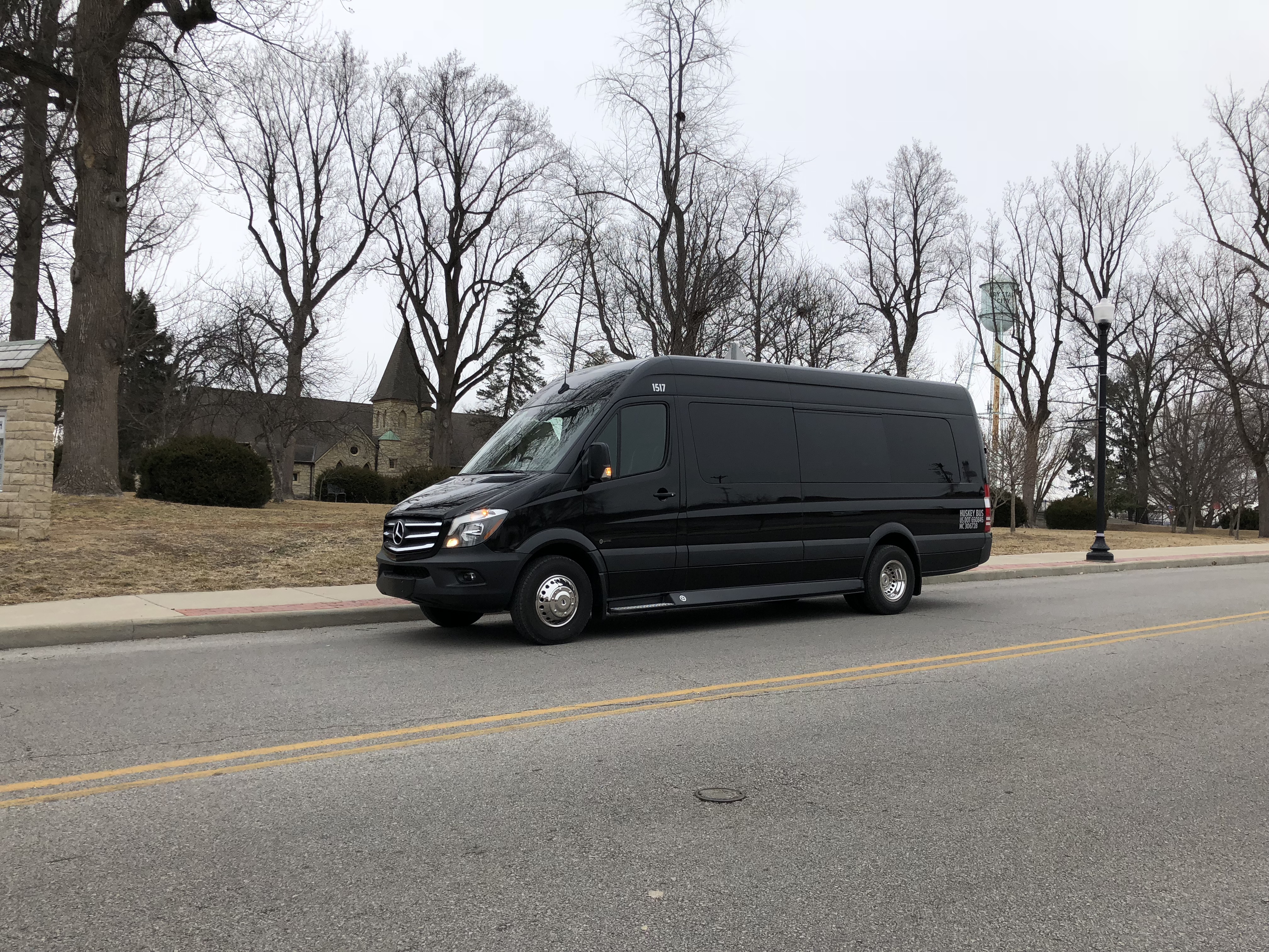 13 passenger van rental