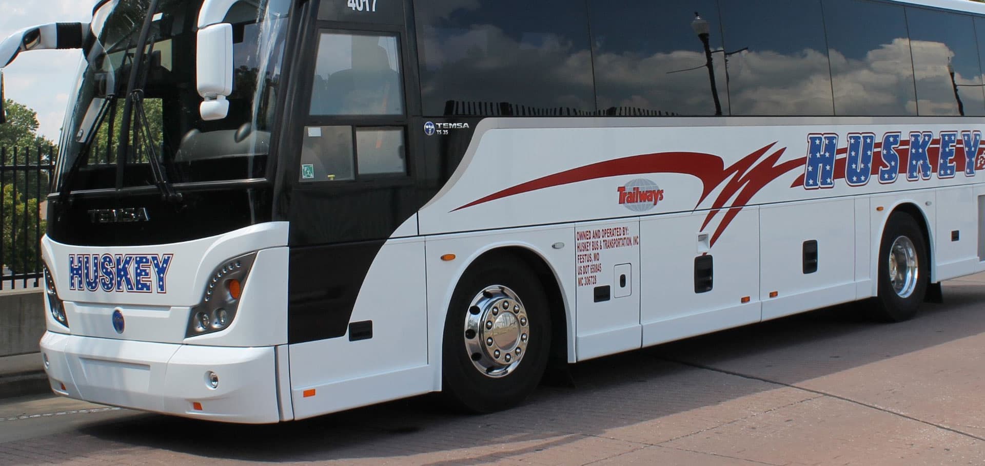 Side View of a Huskey Bus